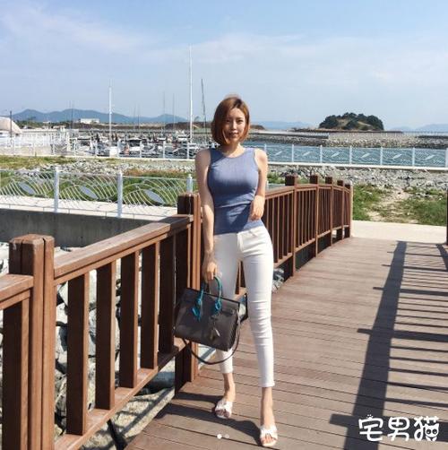 聊呀交友